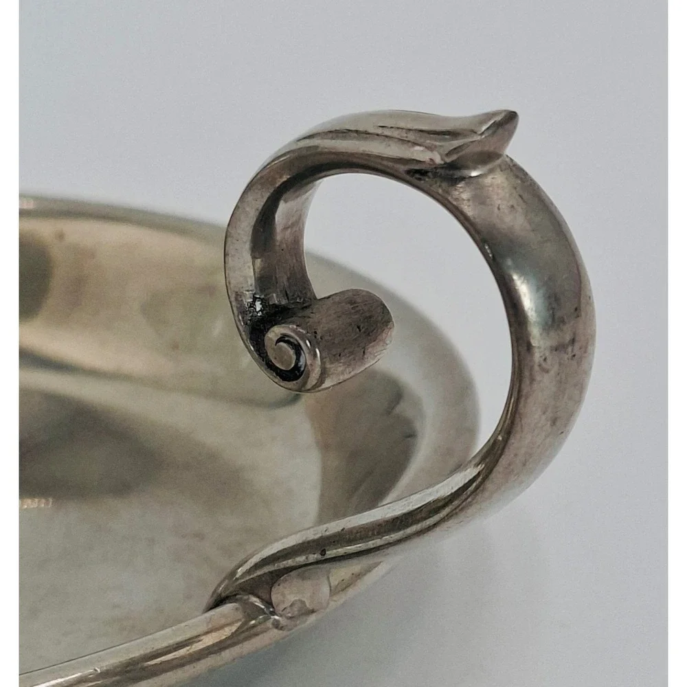 Vintage Shirley Pewter Chamber Oil Lamp Glass Chimney Colonial Finger Handle 9